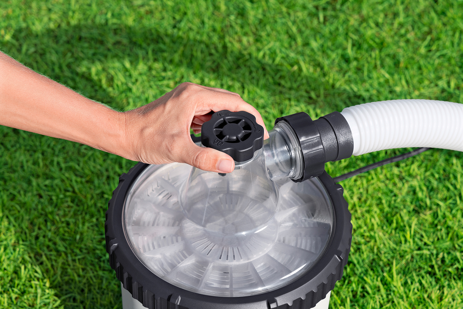 Polysphere™ Filterpumpe 5.678 l/h, 110 W Polysphere™ Filterpumpe 5.678 l/h, 110 W