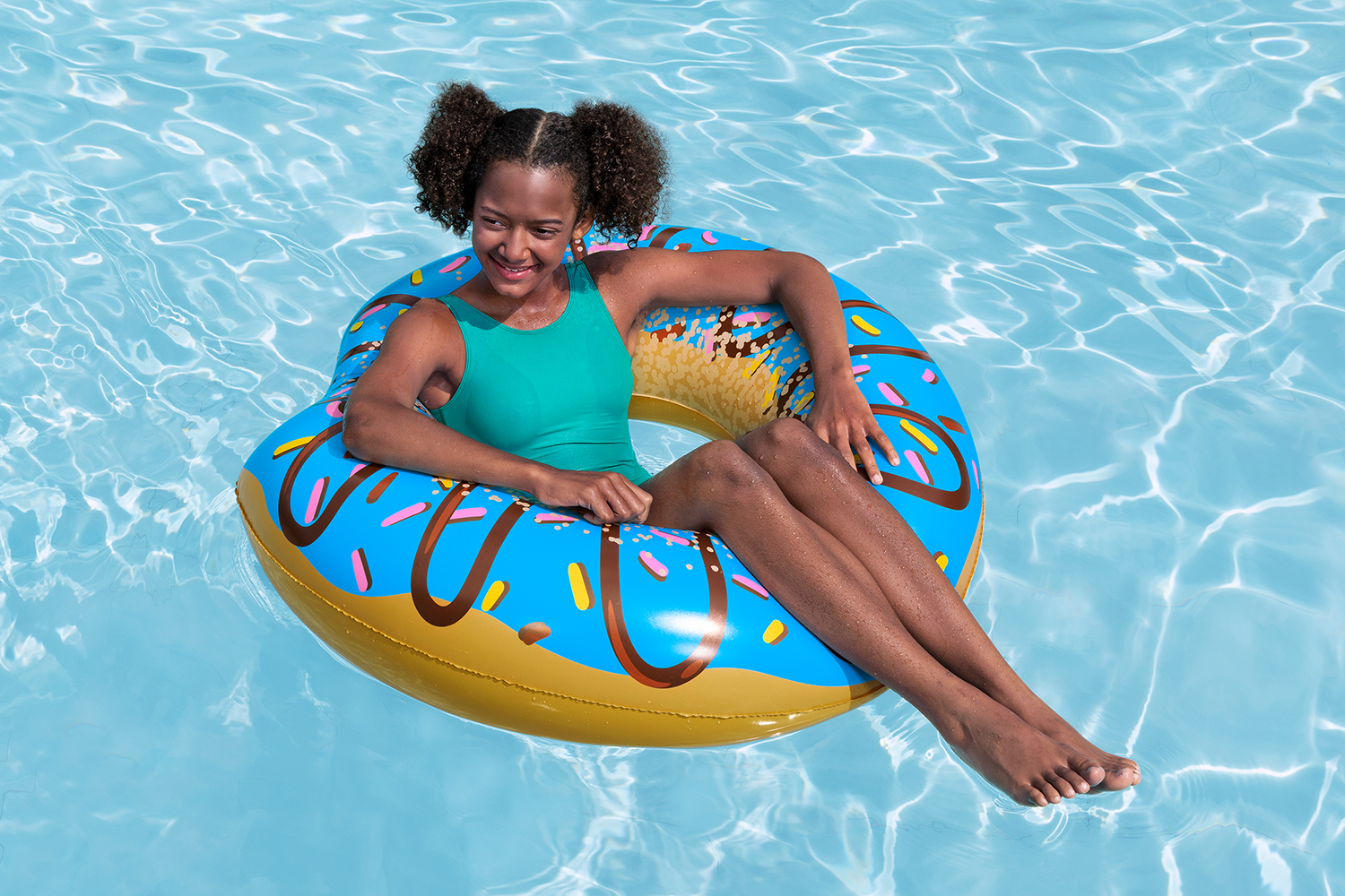 Schwimmring Donut Ø 107 cm, sortiert