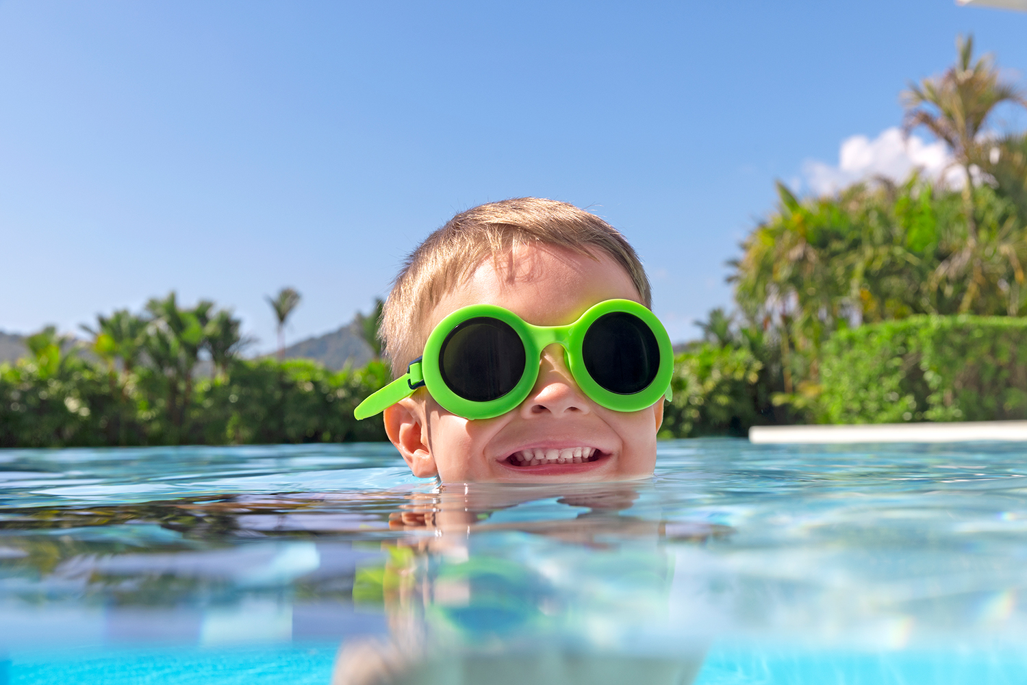 Schwimmbrille Aquashades™ ab 3 Jahren, sortiert