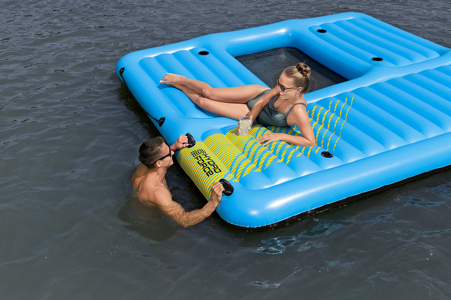 Badeinsel Summer Slide™ mit Wasserrutsche 376 x 311 cm
