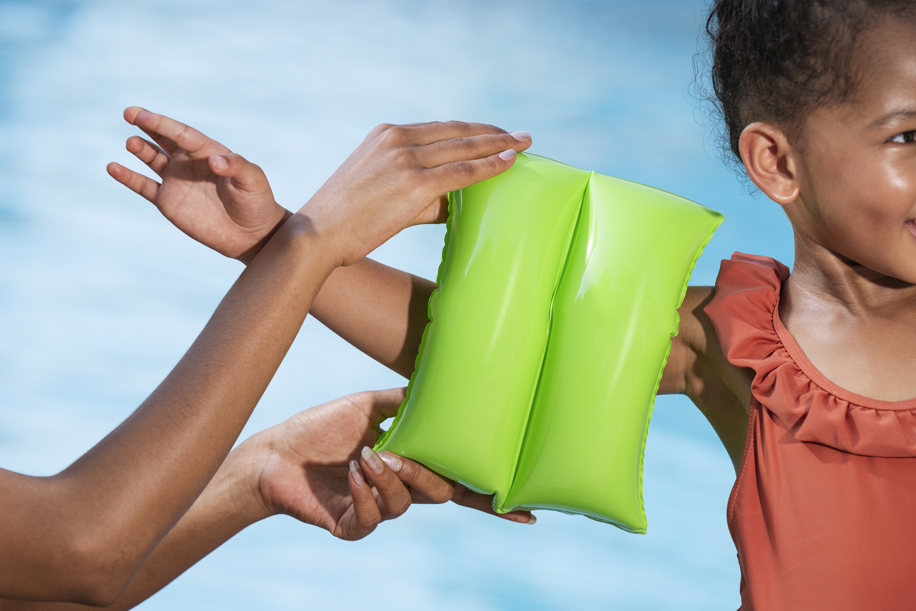 Schwimmflügel Summer Essentials™ (L/XL),  5 bis 12 Jahre