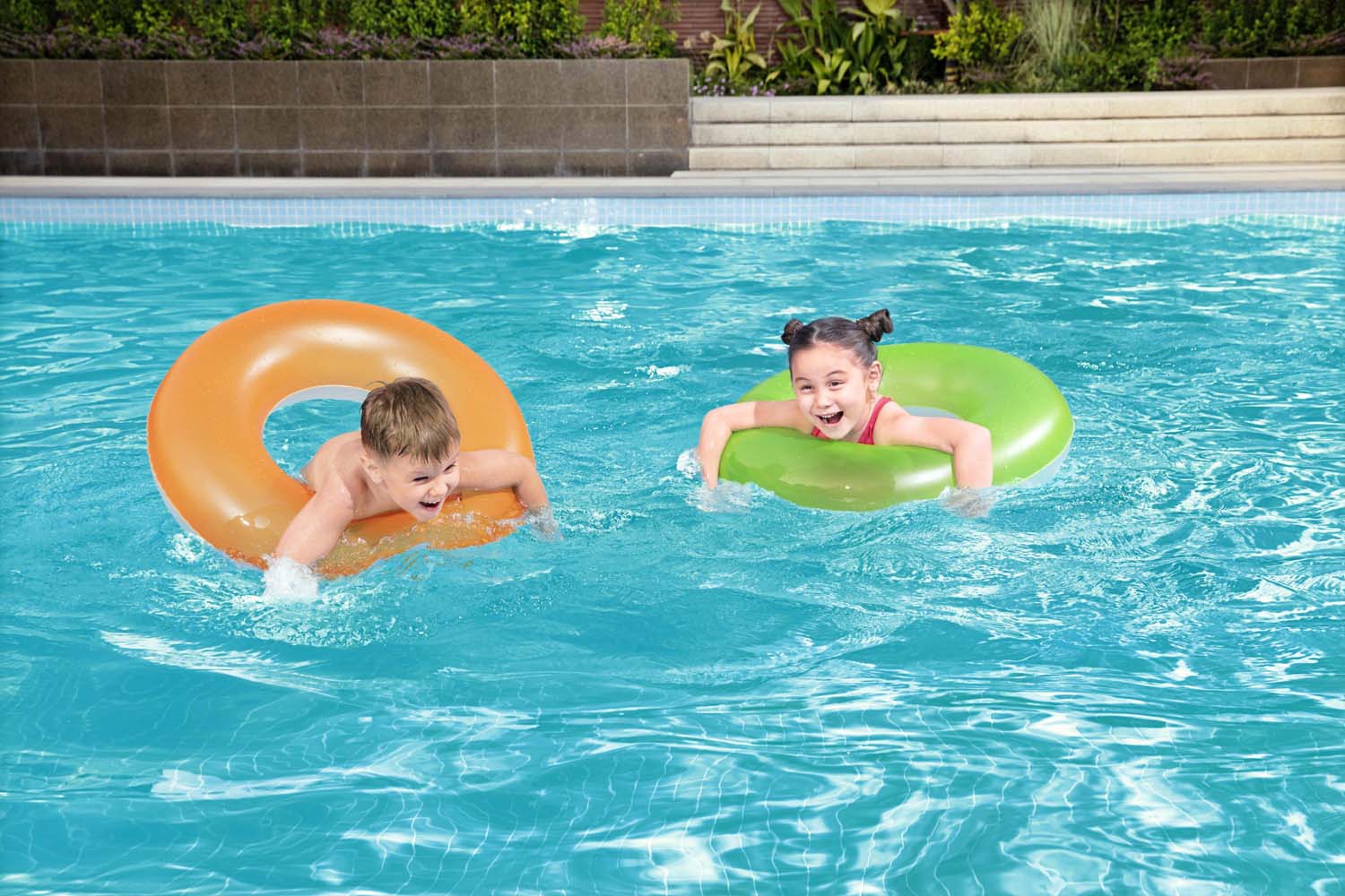 Schwimmring Frosted Neon Ø 76 cm, sortiert