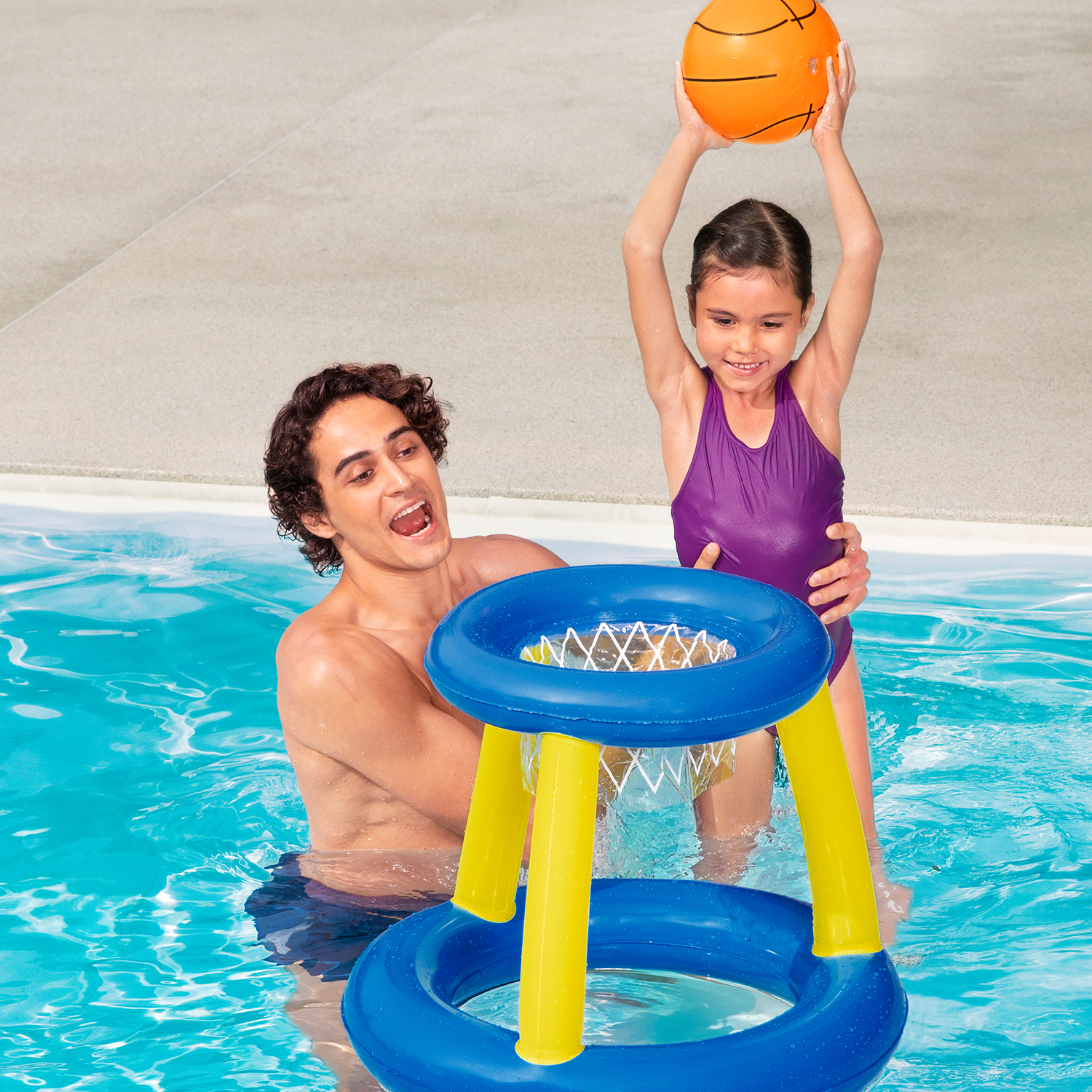 Splash 'N' Hoop Schwimmendes Basketball-Set Ø 59 x 49 cm Splash 'N' Hoop Schwimmendes Basketball-Set Ø 59 x 49 cm