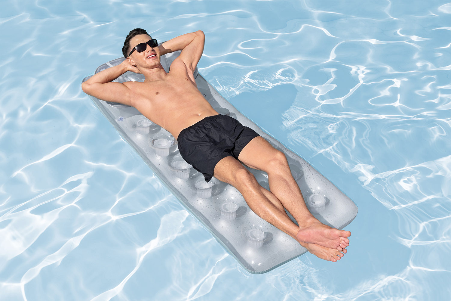 Bestway® 6'2" x 28"/1.88m x 71cm Metal Tech Lounge Bestway® 6'2" x 28"/1.88m x 71cm Metal Tech Lounge