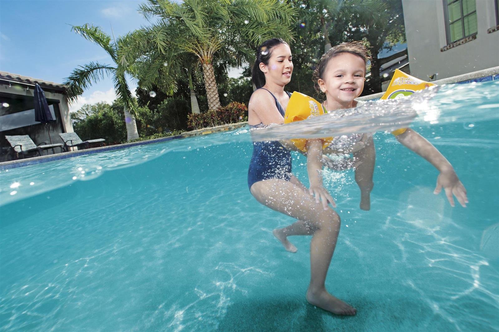 Swim Safe™ Schwimmflügel Schritt C (3-6 Jahre) 25 x 15 cm  Swim Safe™ Schwimmflügel Schritt C (3-6 Jahre) 25 x 15 cm