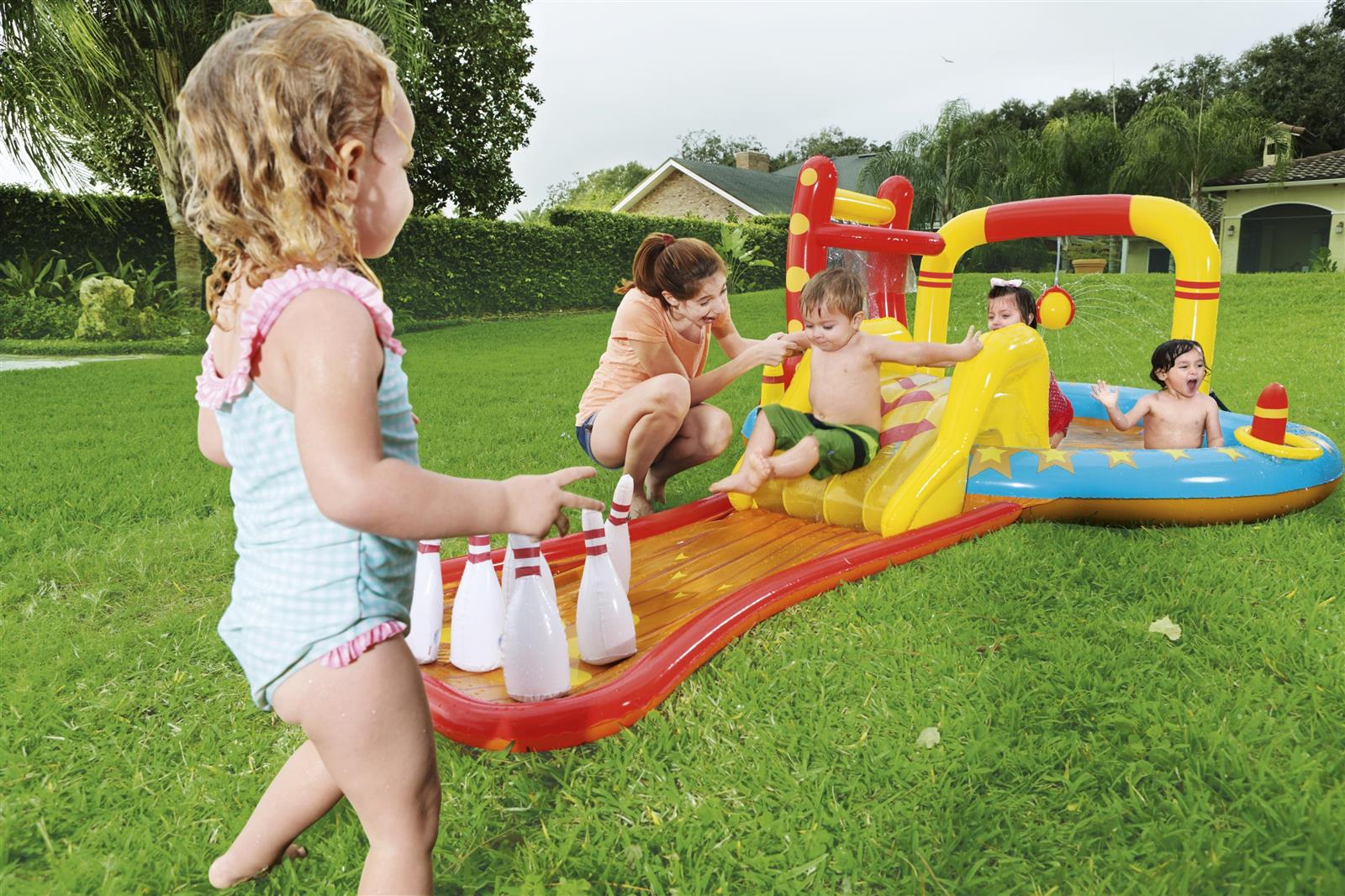 Wasserspielcenter Kleiner Champion 435 x 213 x 117 cm