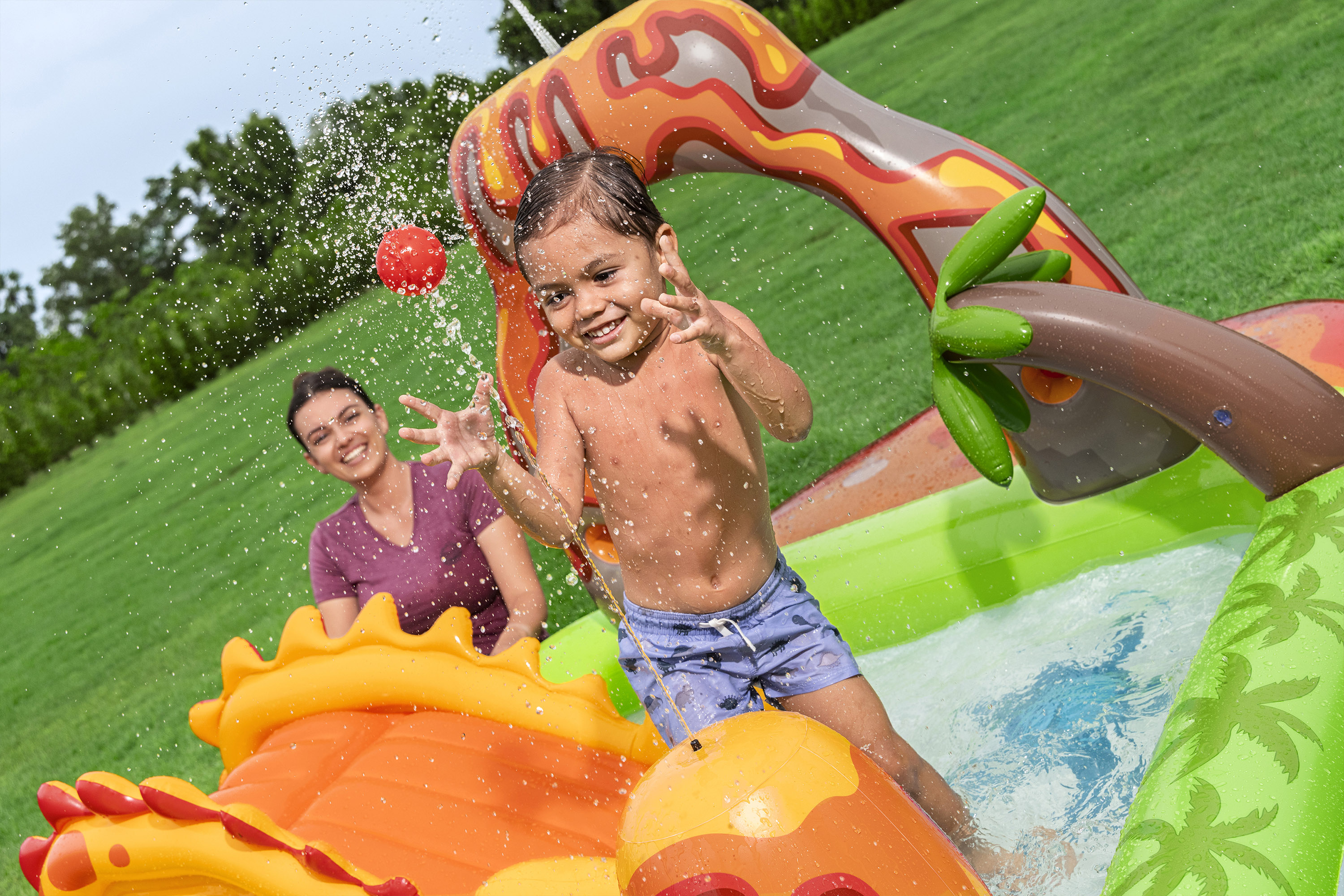 Wasserspielcenter Vulkan 262 x 188 x 102 cm