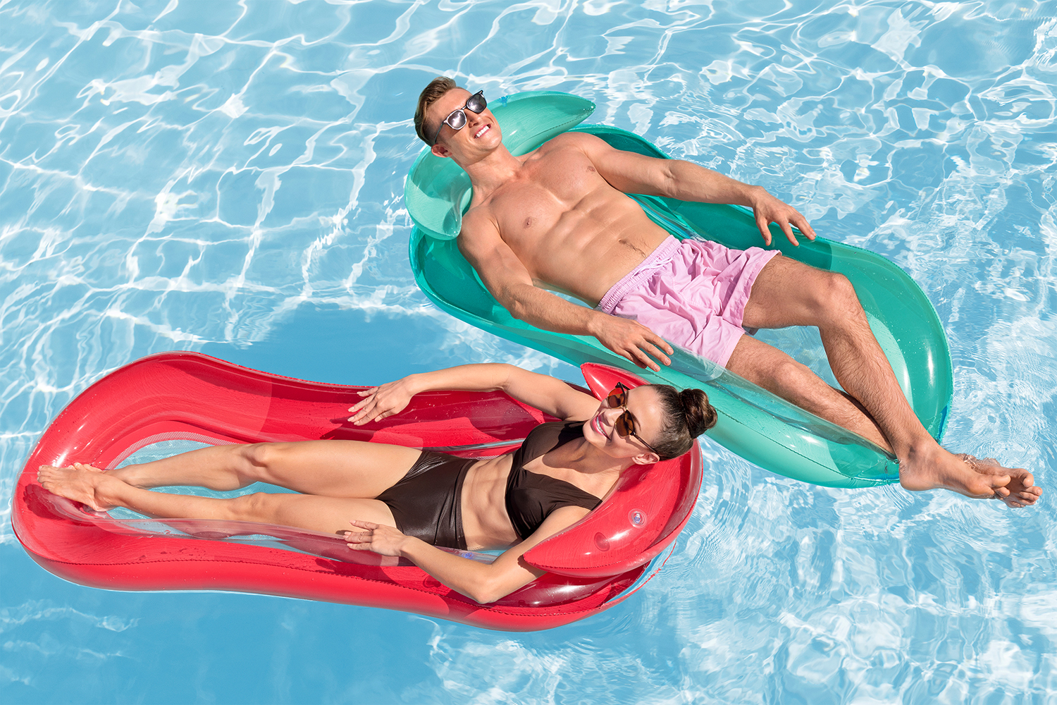 Luftmatratze Hydroluxe™ 160 x 84 cm, sortiert