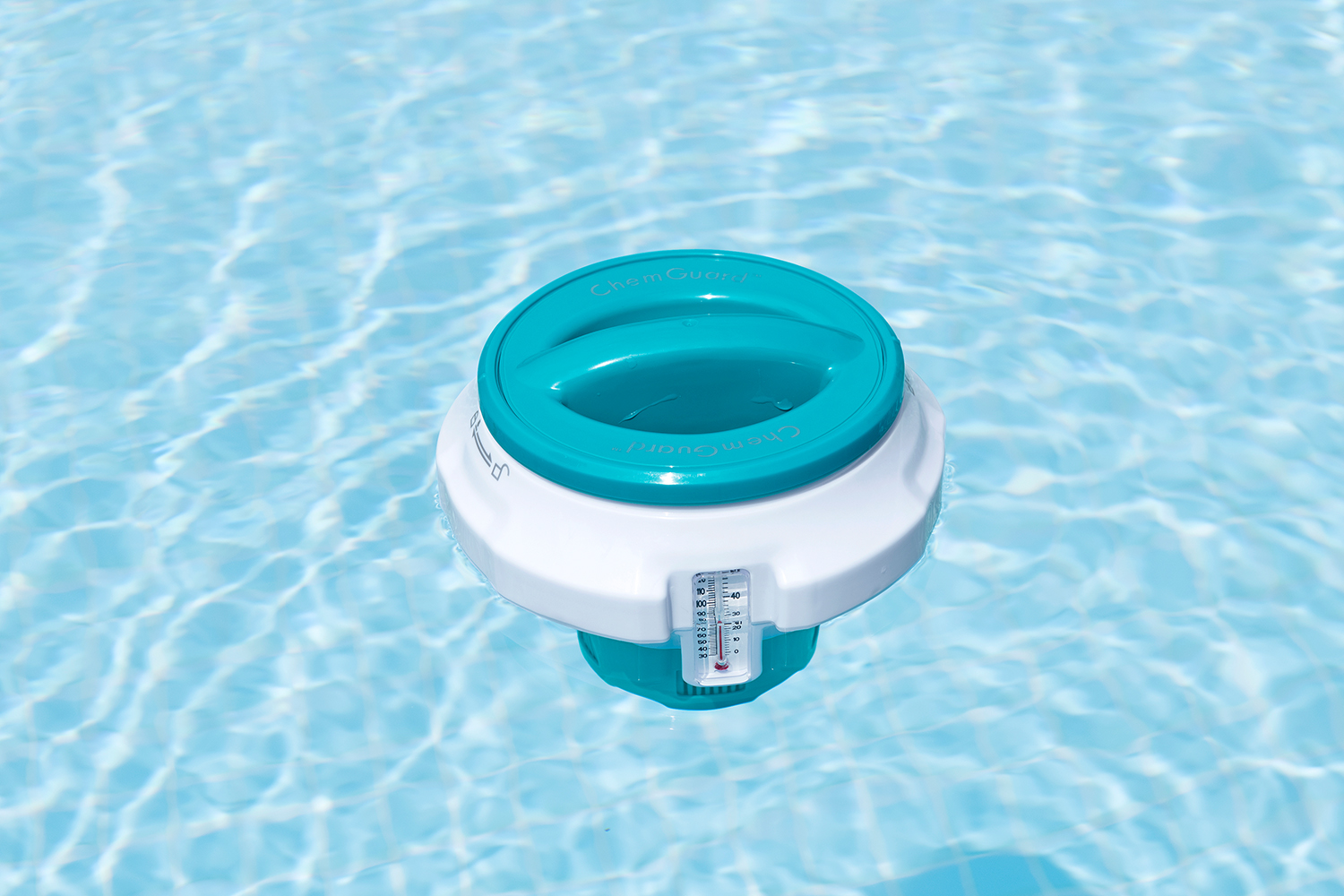 Dosierschwimmer mit Chemguard™ Schutzhandschuh Ø 17.5 x 18.6 cm Dosierschwimmer mit Chemguard™ Schutzhandschuh Ø 17.5 x 18.6 cm