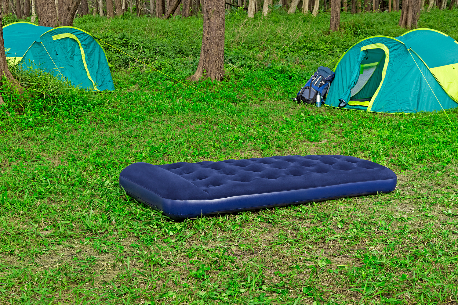 Single Luftbett mit integrierter Fußpumpe 188 x 99 x 28 cm Single Luftbett mit integrierter Fußpumpe 188 x 99 x 28 cm