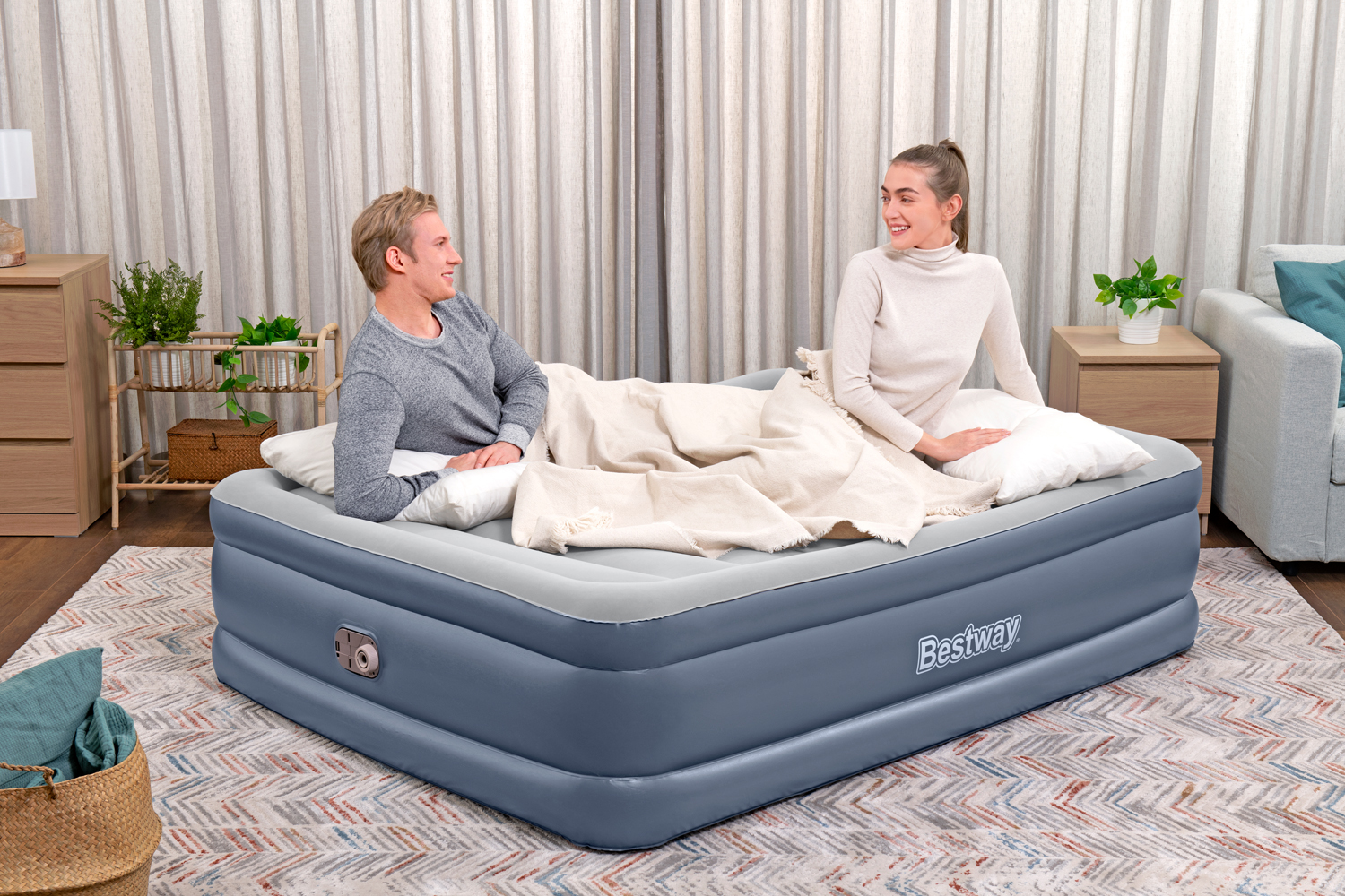TriTech™ Doppelluftbett mit integrierter Elektropumpe 203 x 152 x 51 cm