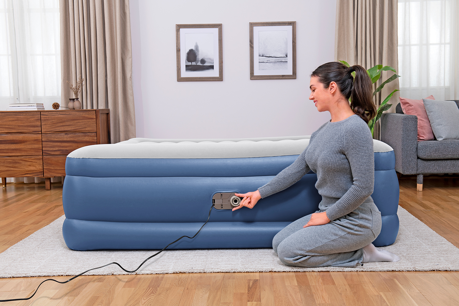 TriTech® Doppelluftbett mit integrierter Elektropumpe 203 x 193 x 56 cm