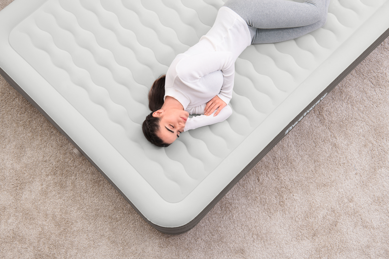Fortech™ Doppelluftbett mit integrierter Elektropumpe 203 x 152 x 36 cm