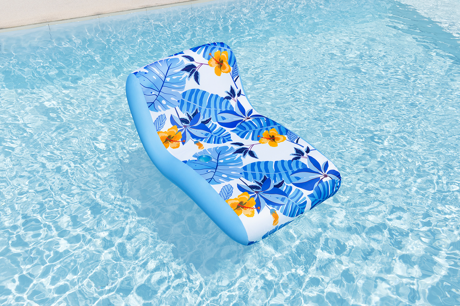 Poolliege Blissfull Drifter™ mit Textilbezug 176 x 107 cm