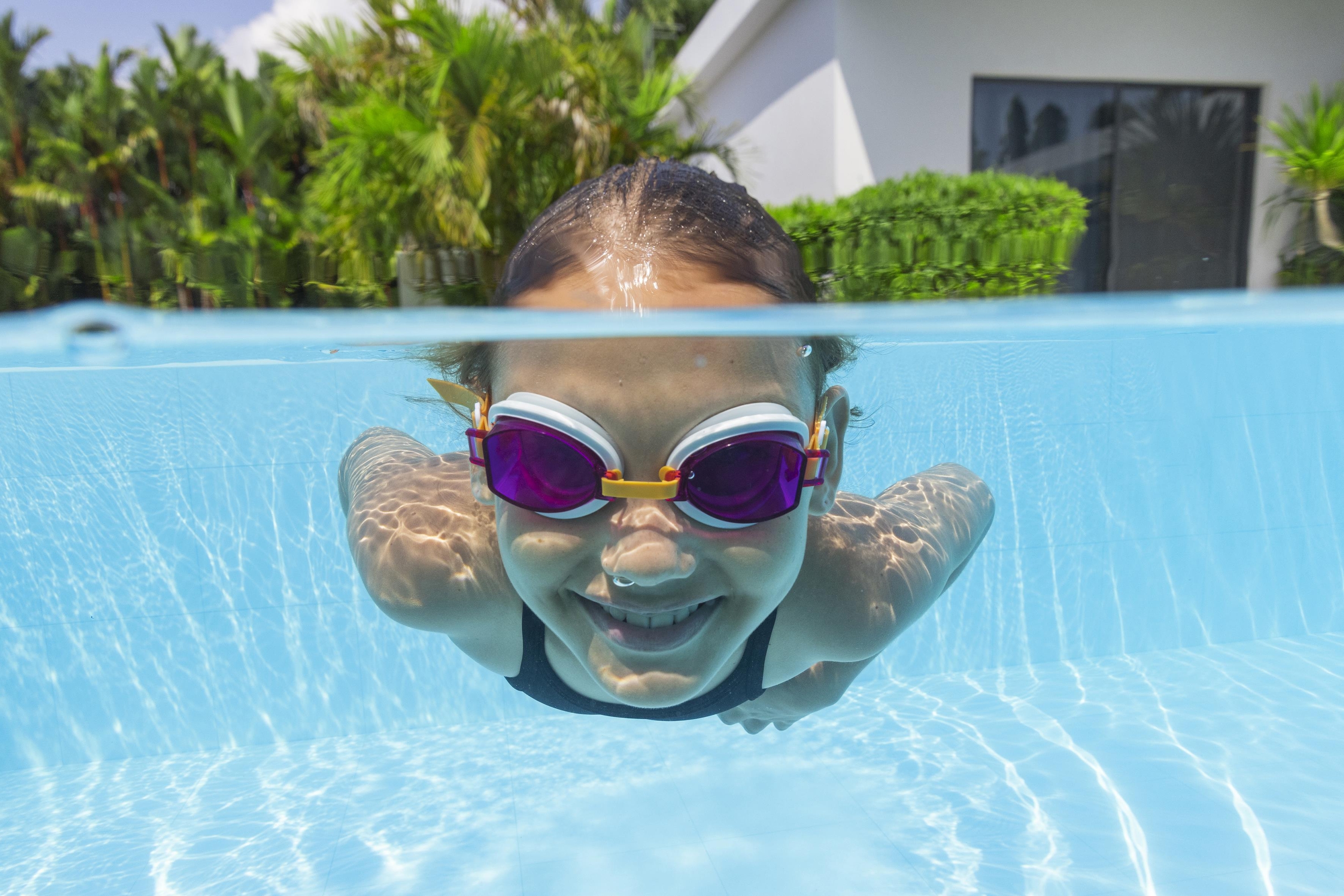 Aqua Burst Essential™ Schwimmbrille ab 7 Jahren, Pink / Orange