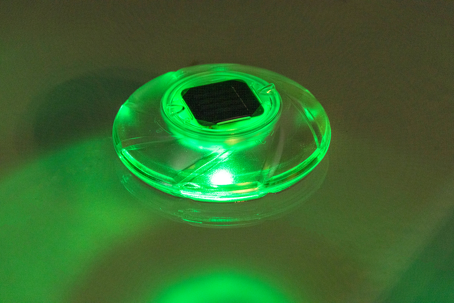 schwimmende Solar LED Poolleuchte, Ø 18 cm