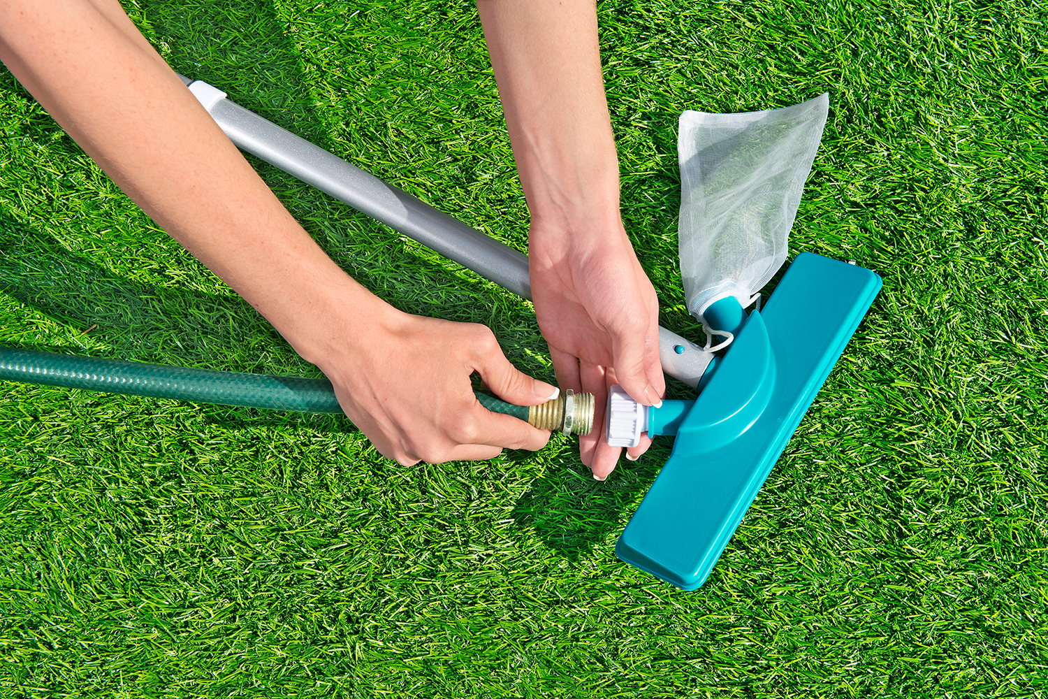 Poolpflege Komplett Set AquaClear™ Deluxe für Poolgrößen bis 396 cm