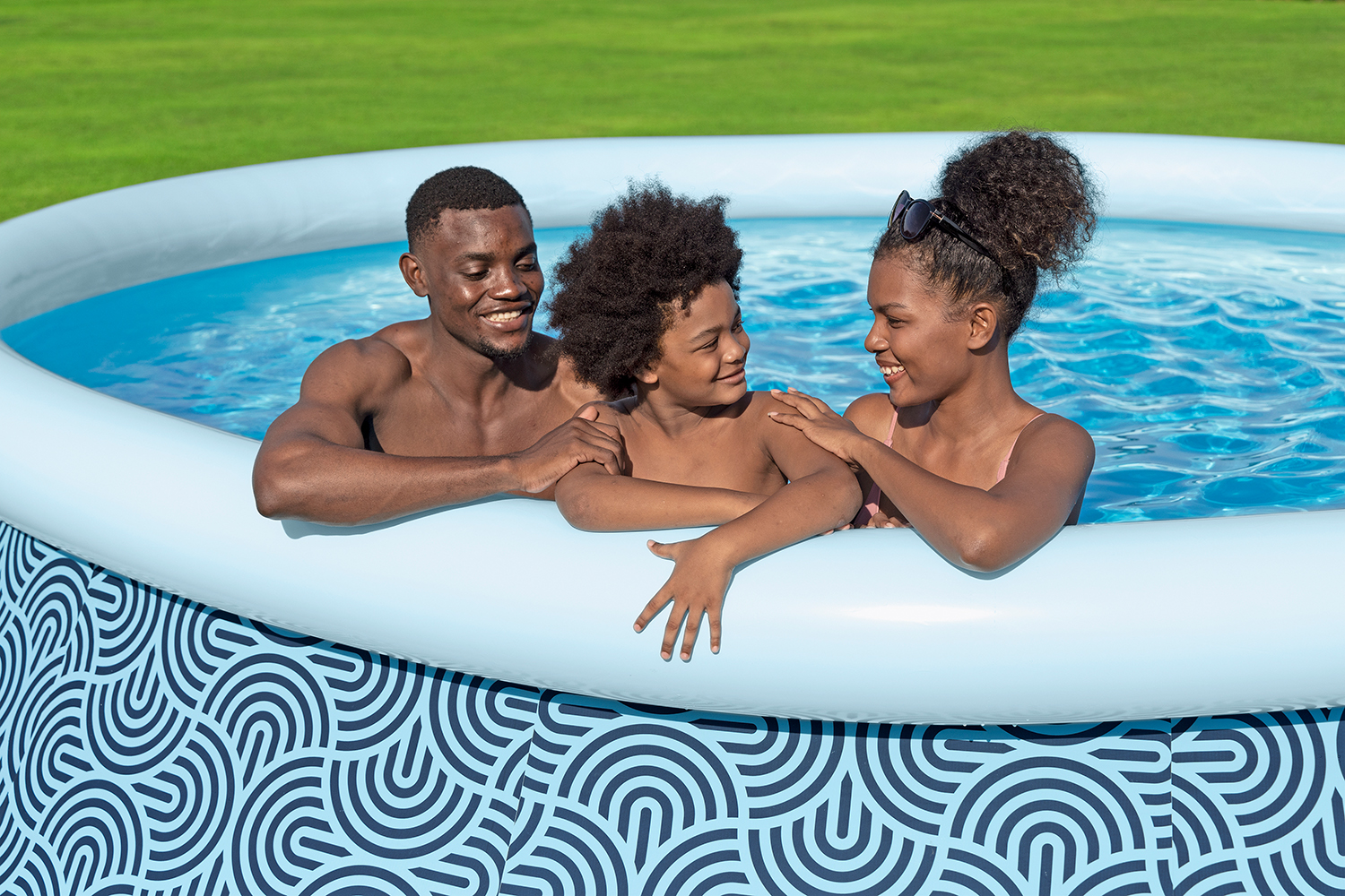 Fast Set™ Aufstellpool-Set mit Filterpumpe Ø 457 x 107 cm, Grafisches Liniendesign, rund