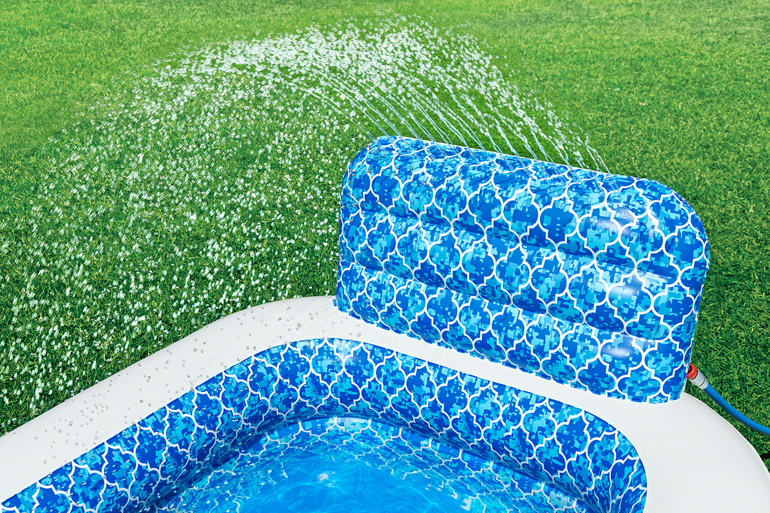 Family Pool Waterfall Oasis™ mit Wassersprinkler 229 x 152 x 96 cm