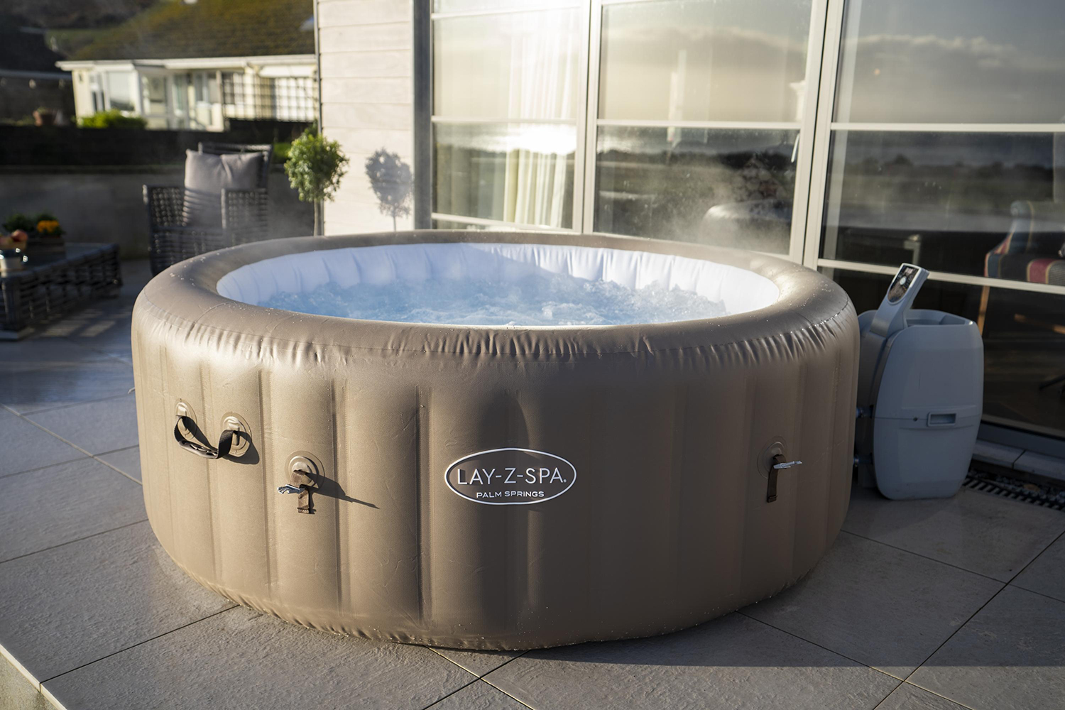 LAY-Z-SPA® Whirlpool Palm Springs AirJet™ Ø 196 x 71 cm, rund