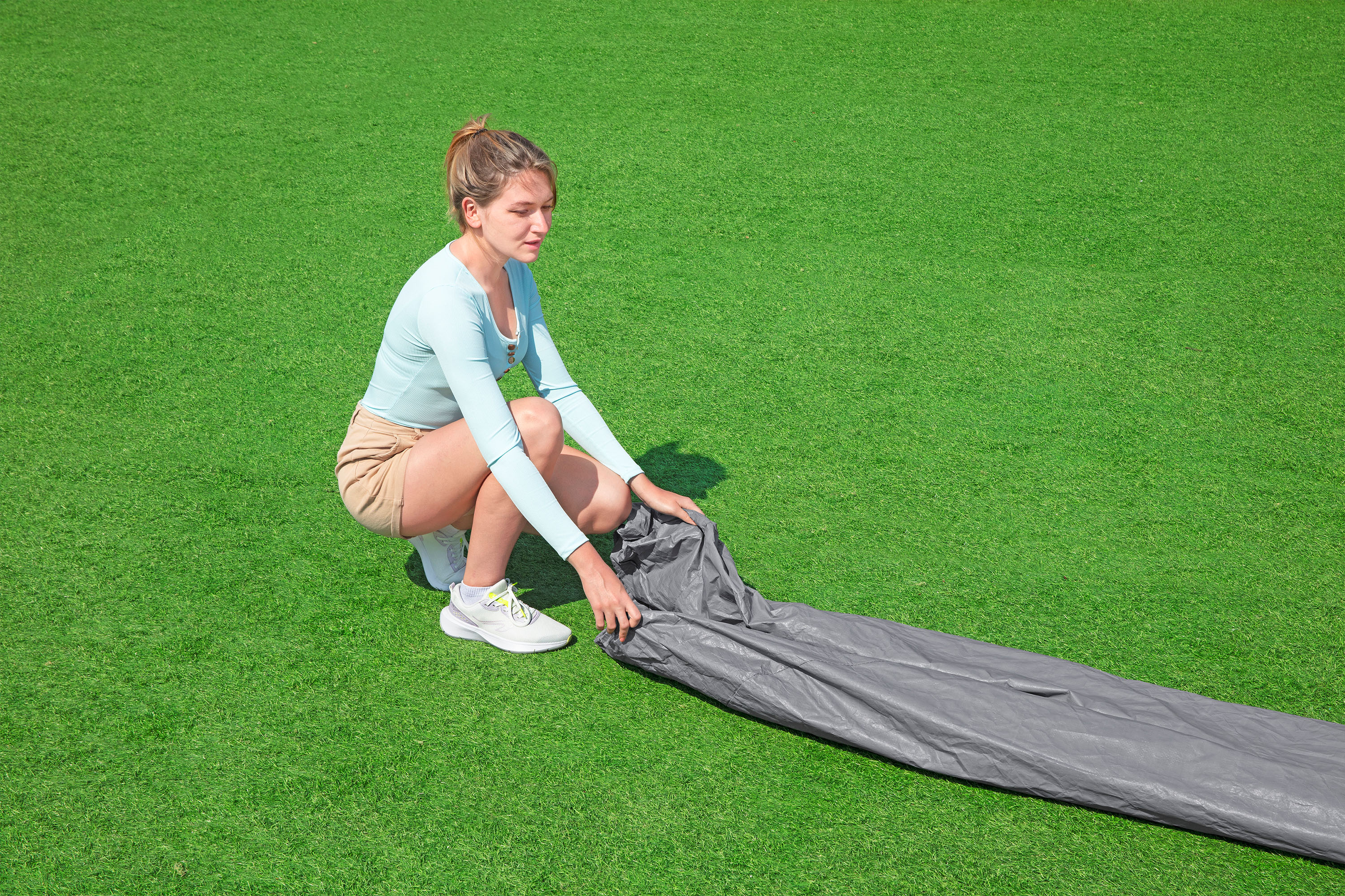 Winterfeste Premium Abdeckplane Ø 427 cm, grau, rund