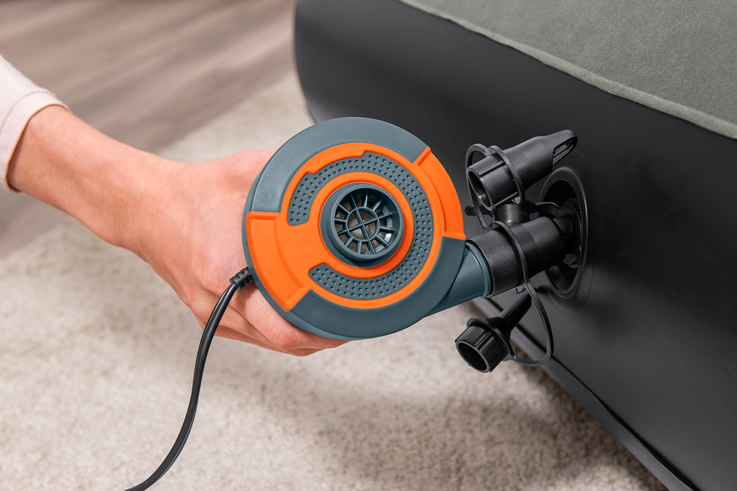 TriTech® Doppelluftbett 203 x 152 x 30 cm TriTech® Doppelluftbett 203 x 152 x 30 cm