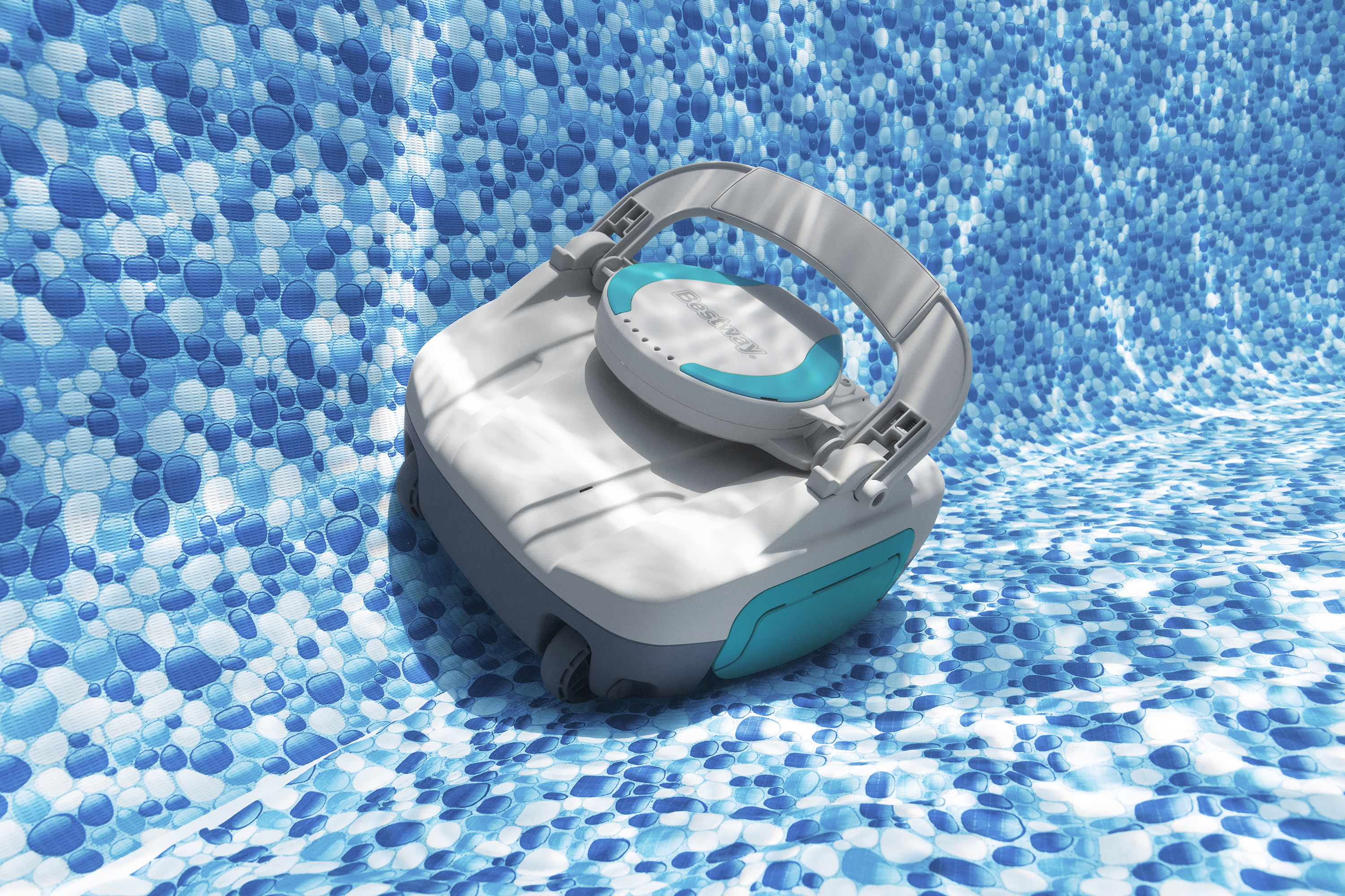 Autonomer, akkubetriebener Poolroboter AquaTronix™ G100