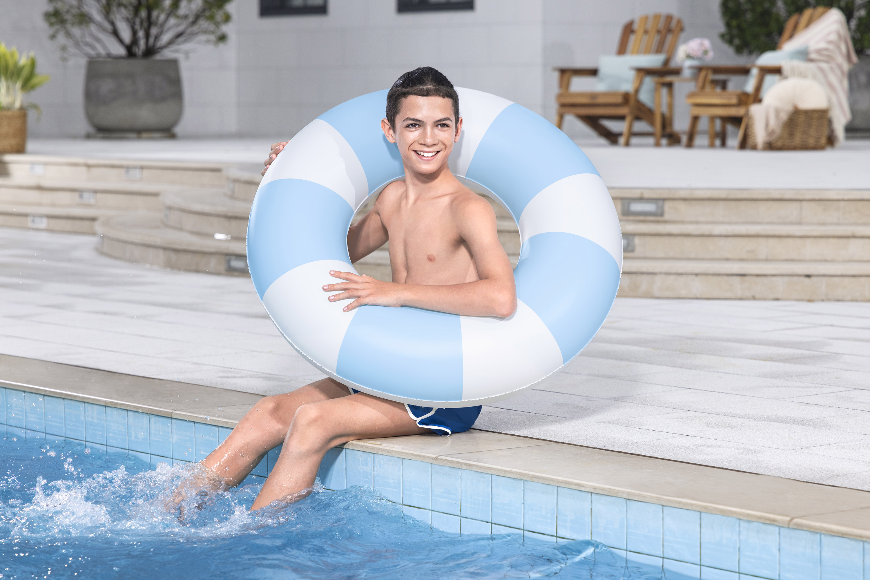 Schwimmring Retro Ø 80 x 19 cm, sortiert