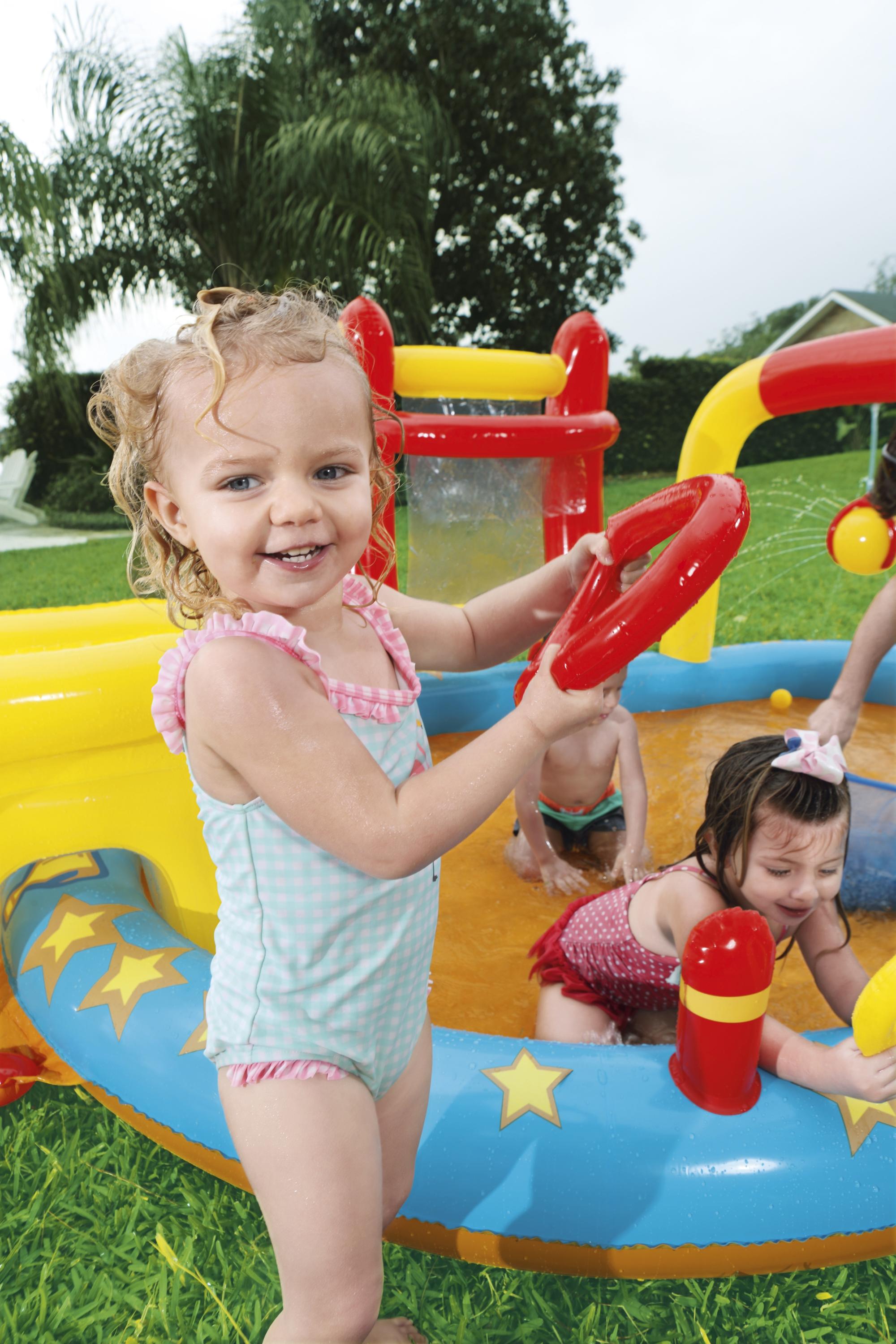 Wasserspielcenter Kleiner Champion 435 x 213 x 117 cm