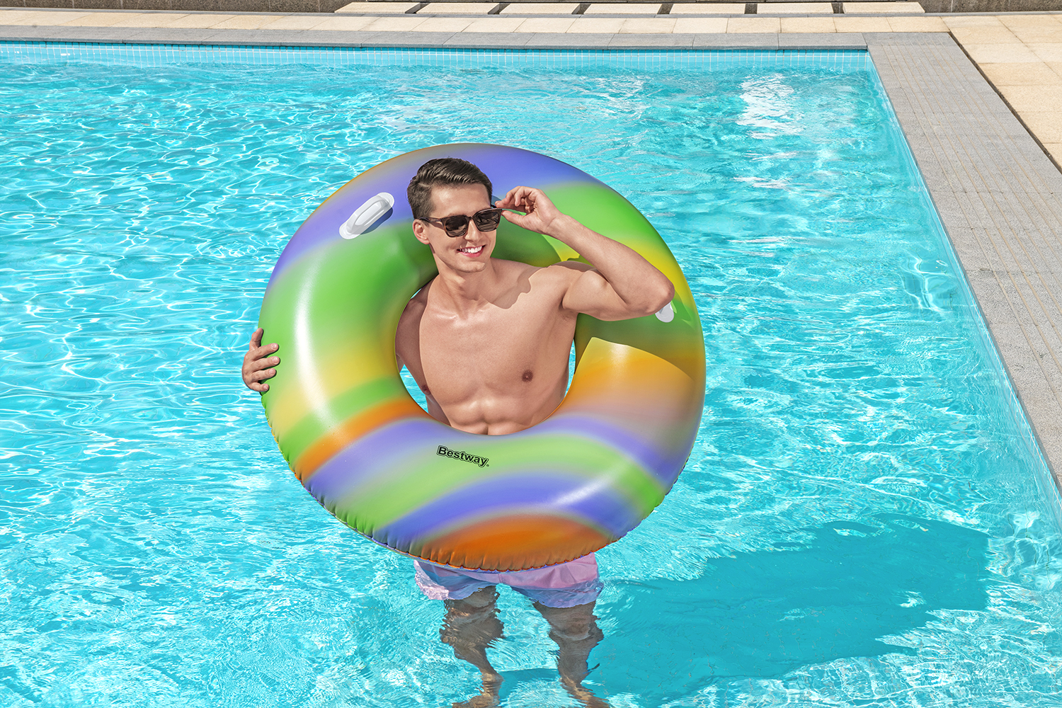 Schwimmring Rainbow Ø 119 cm