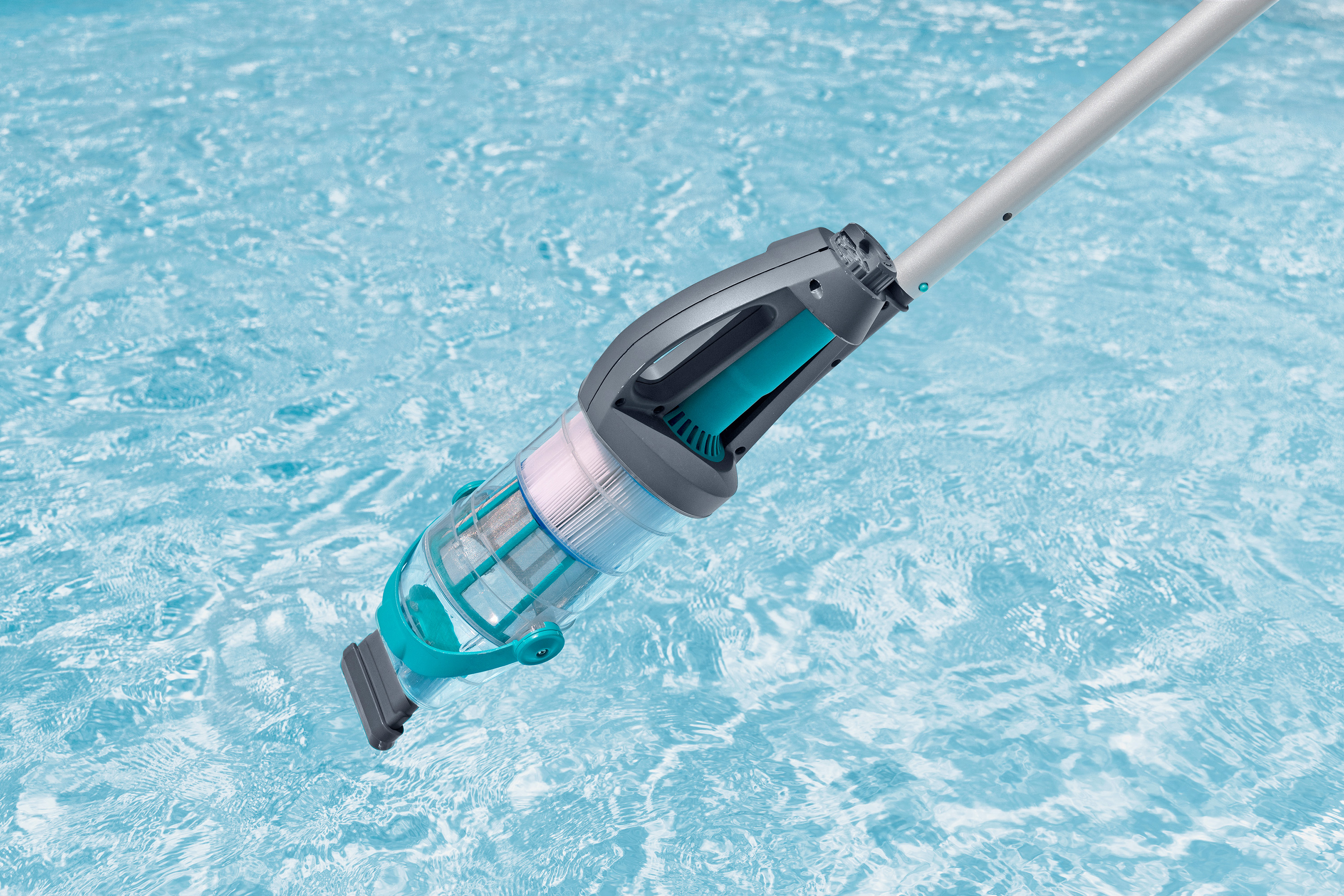 Akkubetriebener Handpoolsauger AquaGrip™ mit Filterkartusche 250 cm