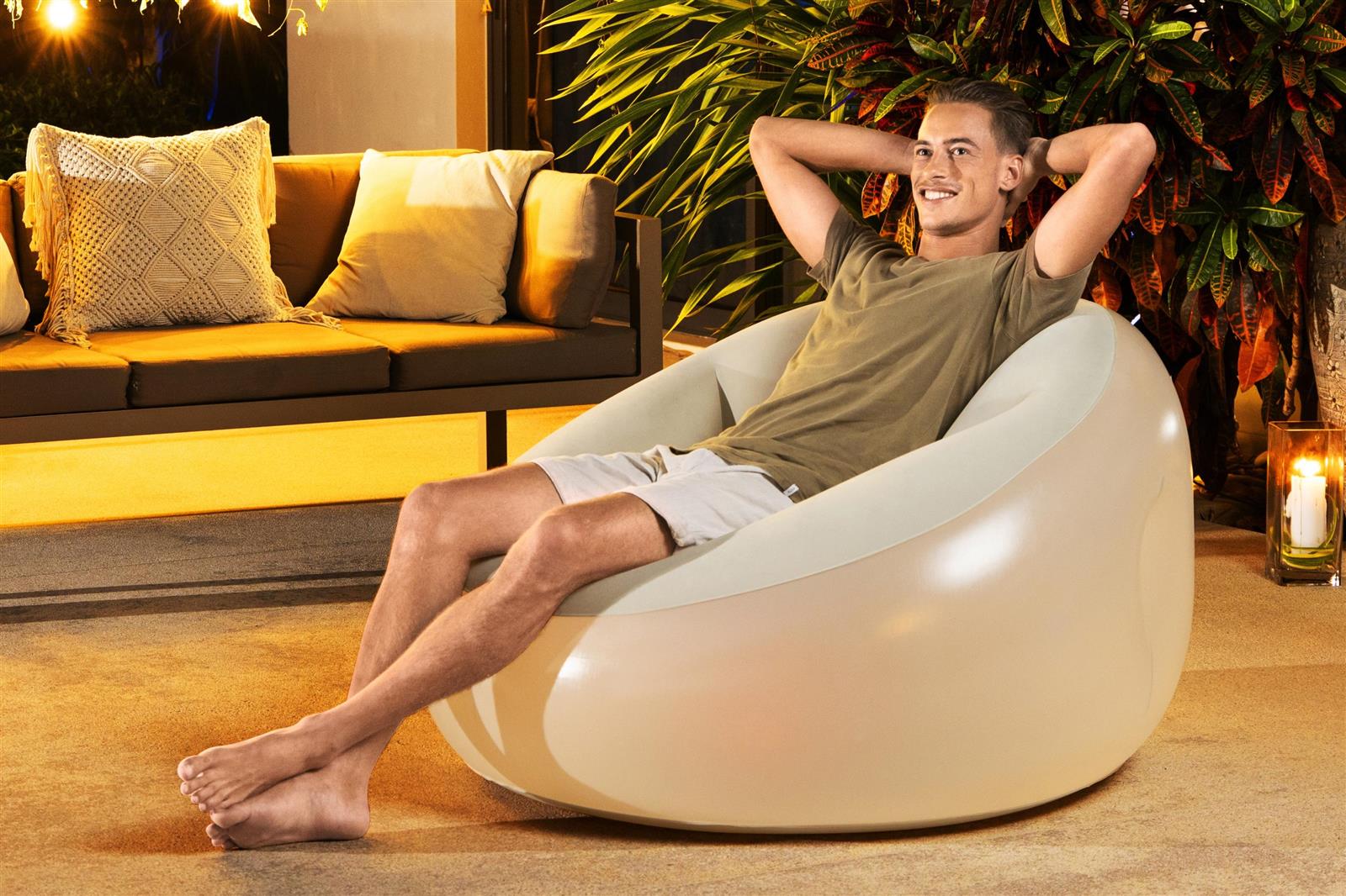 Inflate-A-Chair™ LED-Luftsessel 102 x 97 x 71 cm