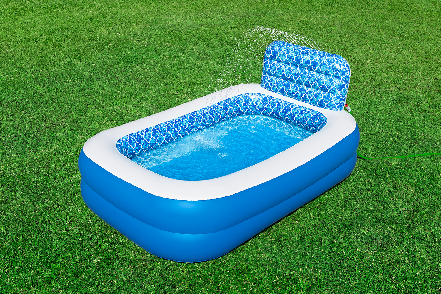 Family Pool Waterfall Oasis™ mit Wassersprinkler 229 x 152 x 96 cm