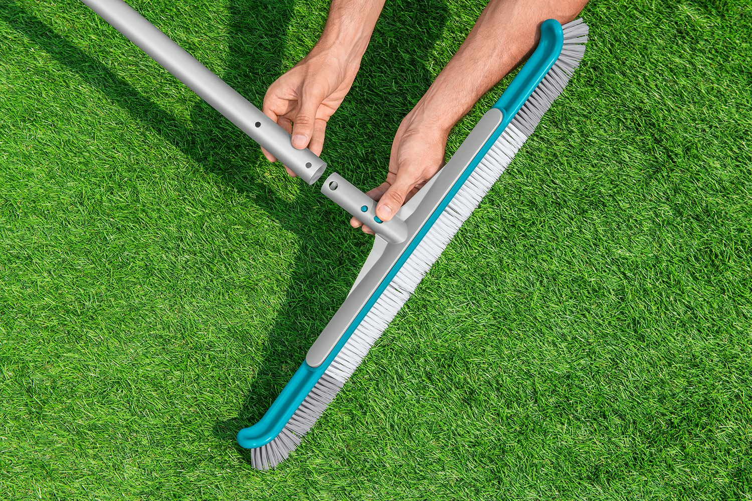 Poolbesen AquaBroom™ Deluxe 63,5 x 12,2 x 12,1 cm Poolbesen AquaBroom™ Deluxe 63,5 x 12,2 x 12,1 cm