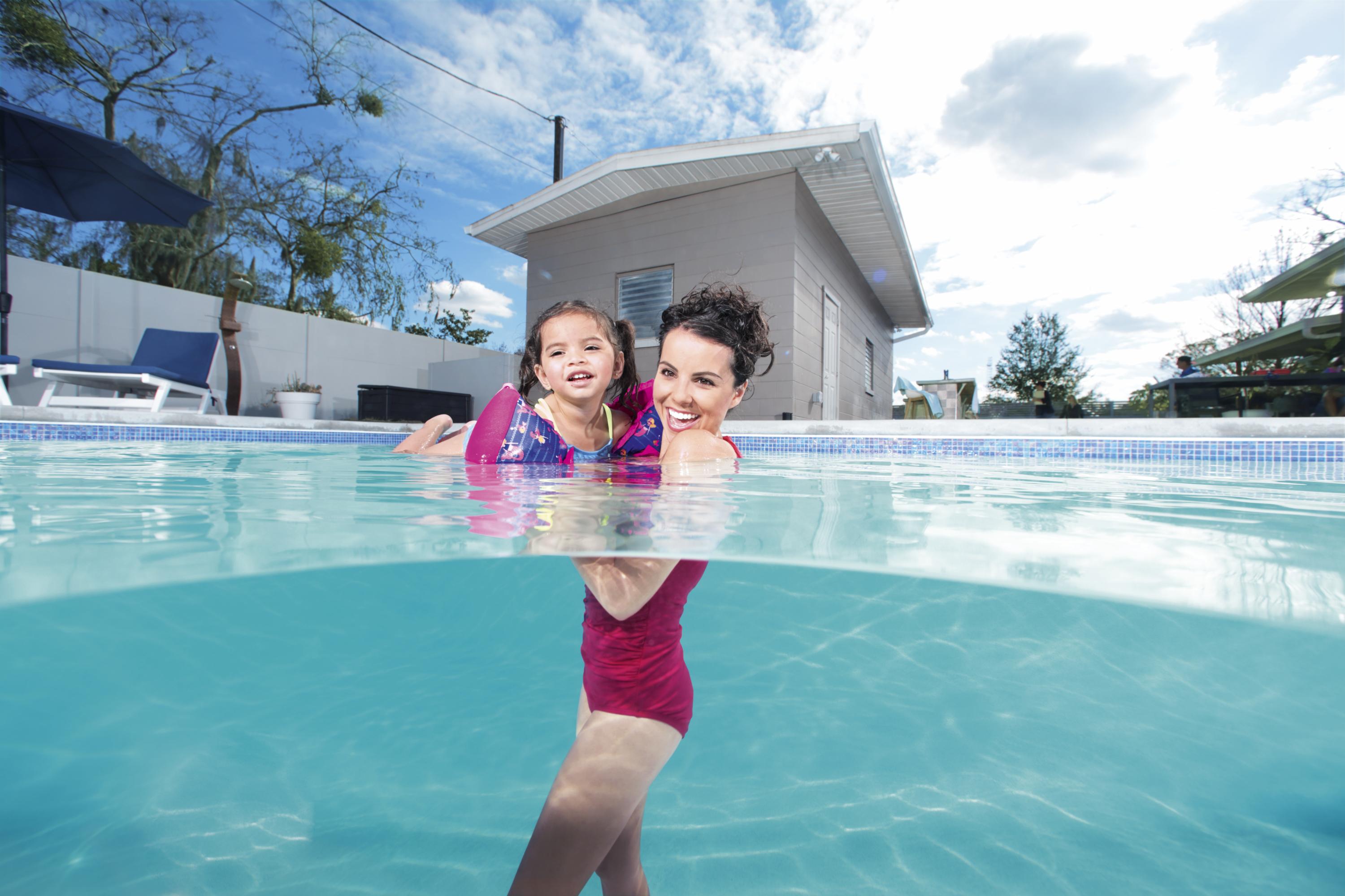 Swim Safe™ Schwimmflügel mit Textilbezug (S/M), 1-3 Jahre 38 x 14 cm Swim Safe™ Schwimmflügel mit Textilbezug (S/M), 1-3 Jahre 38 x 14 cm