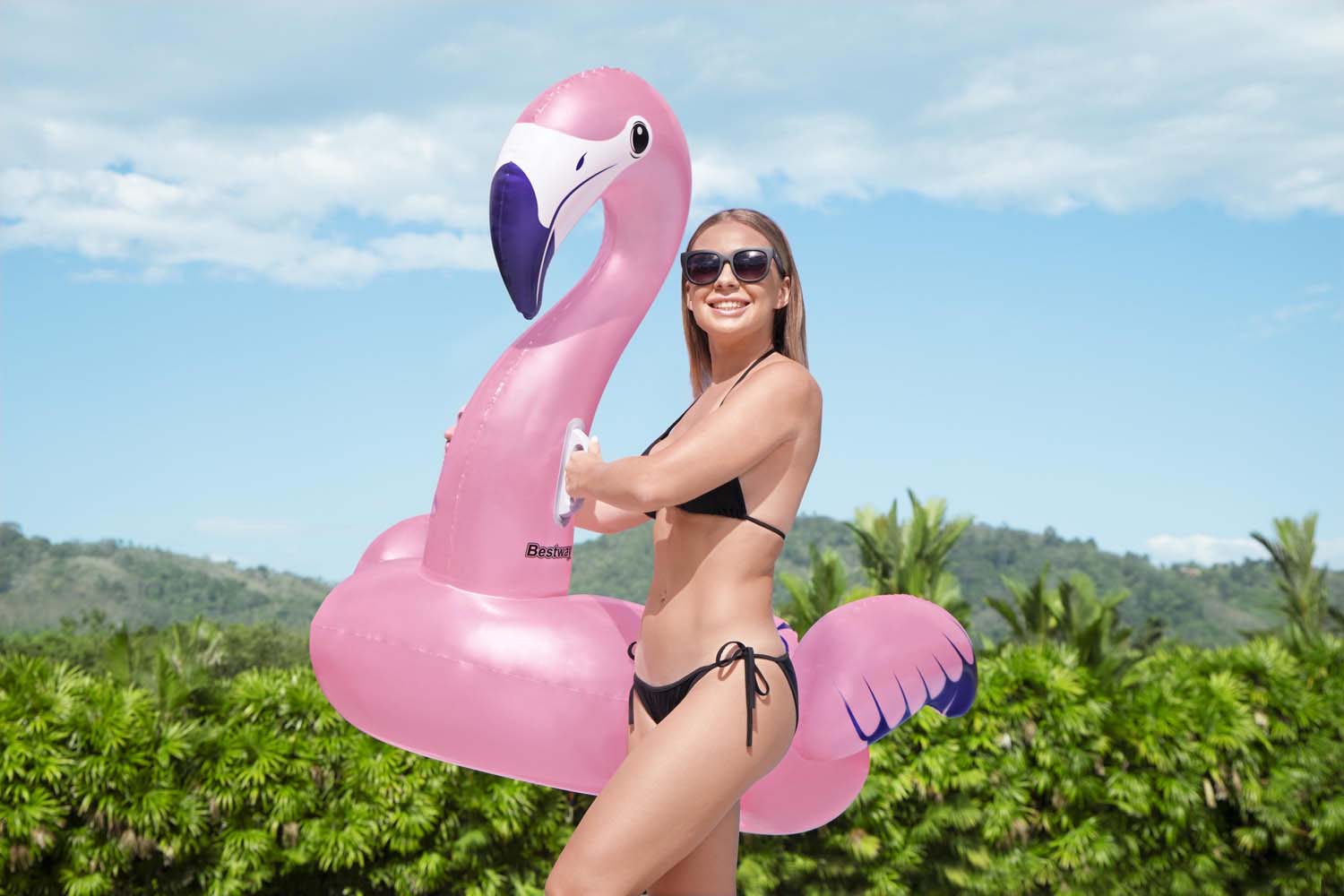 Schwimmtier Luxury Flamingo 153 x 143 cm
