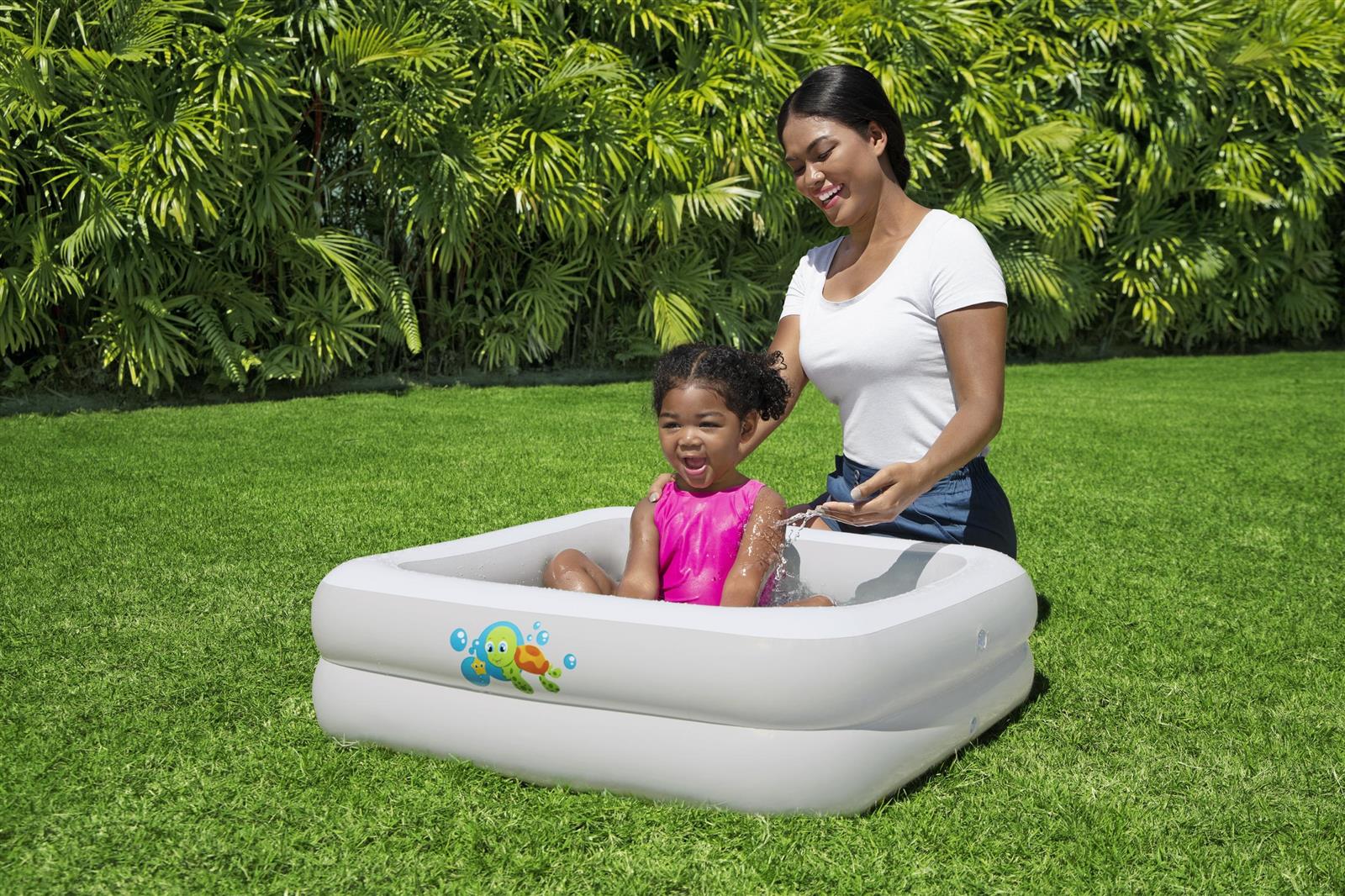 Up, In & Over™ 34" x 34" x 10"/86cm x 86cm x 25cm Baby Tub