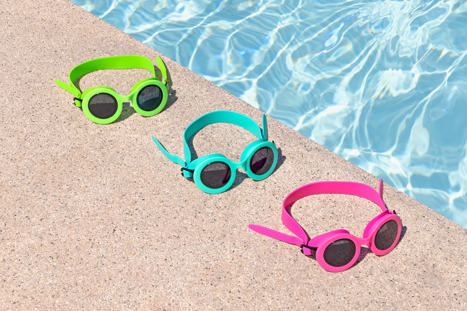 Schwimmbrille Aquashades™ ab 3 Jahren, sortiert