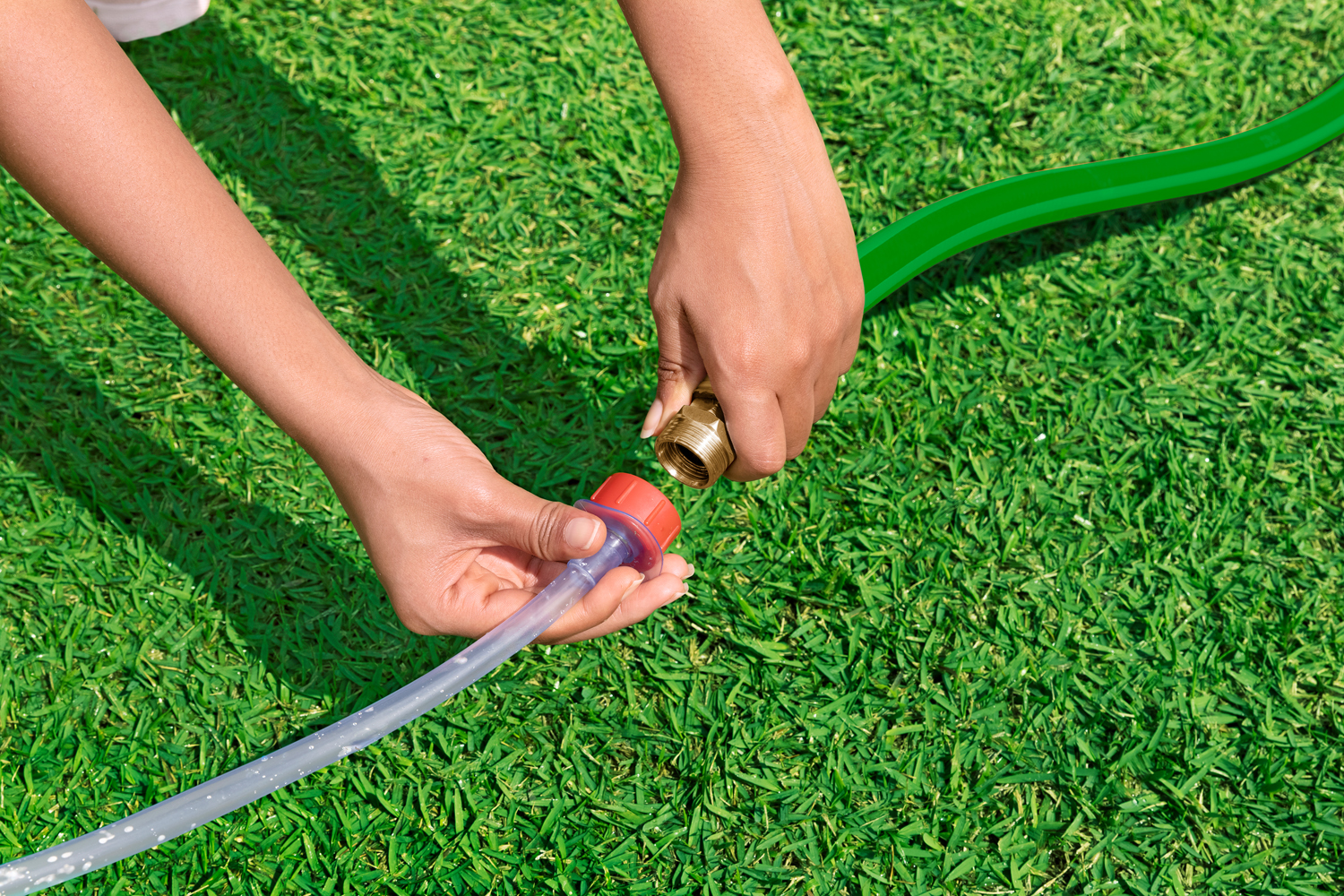 Jumbo Wassersprinkler Friendly Monster™ 244 x 84 x 198 cm