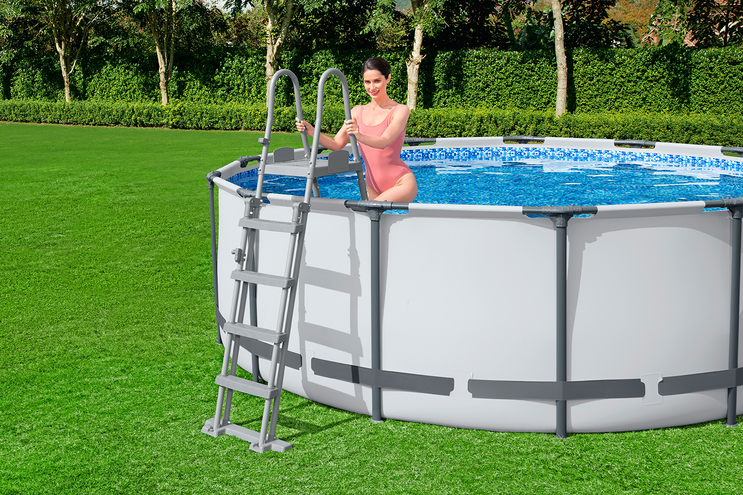 Steel Pro MAX™ Frame Pool Komplett Set mit Filterpumpe Ø 549 x 122 cm, lichtgrau, rund