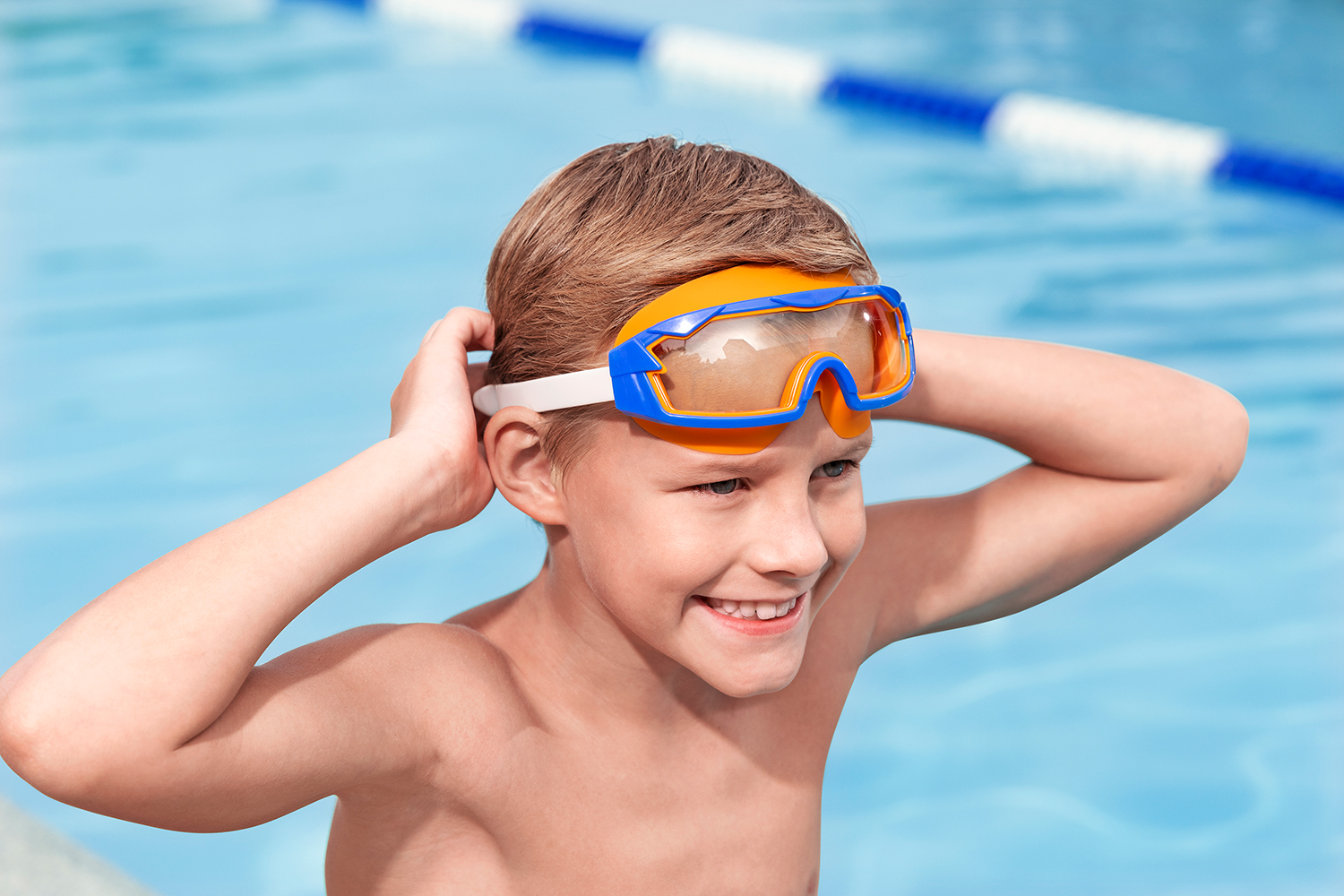 Schwimmbrille Tidal Surge™ ab 7 Jahren, sortiert