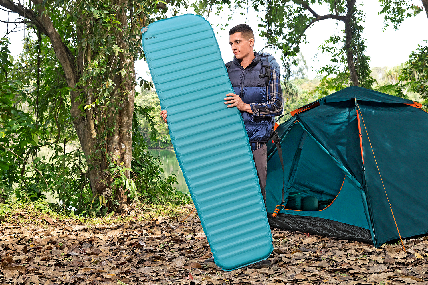 Selbstaufblasende Single-Isomatte TerrainPro™ für Mumienschlafsäcke 183 x 51 x 5,1 cm Selbstaufblasende Single-Isomatte TerrainPro™ für Mumienschlafsäcke 183 x 51 x 5,1 cm