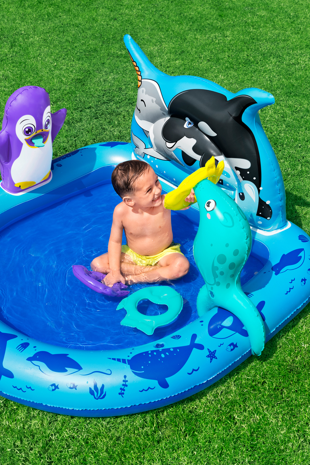 Wasserspielcenter Polar Pals™ 134 x 131 x 73 cm